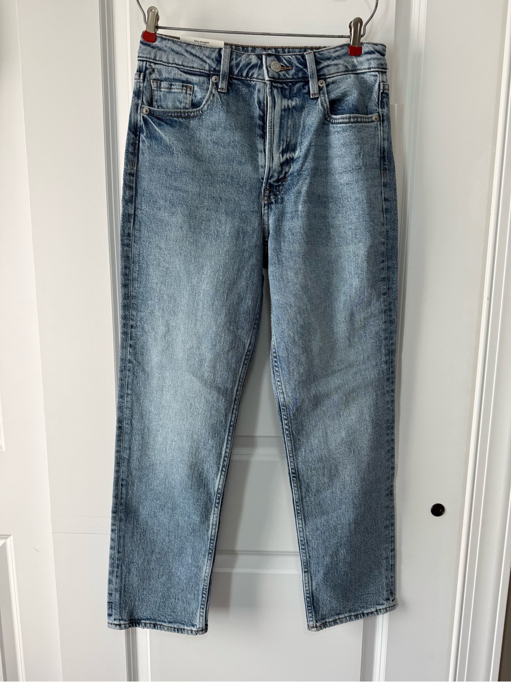 H&M Light Wash Straight Leg Women's Jeans